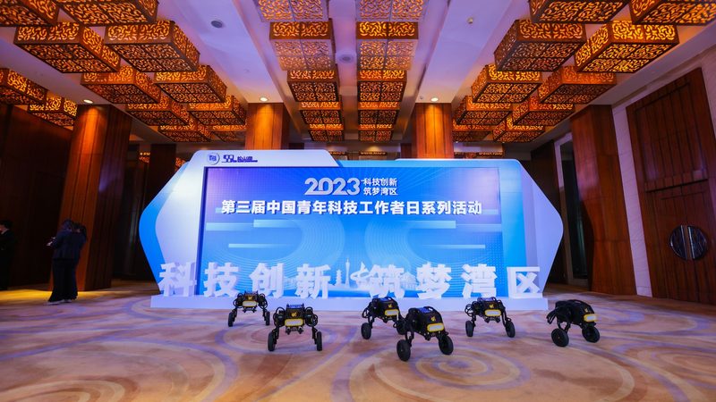 软件外包开发合同：关键注意事项及风险防范